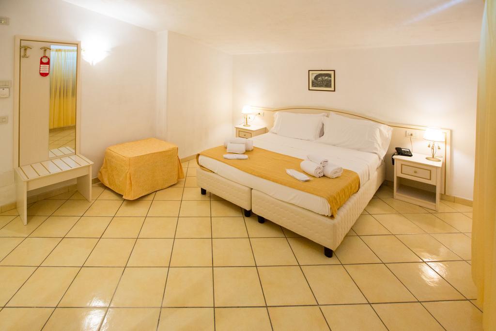 Residence Hotel Eden Palinuro Exterior photo